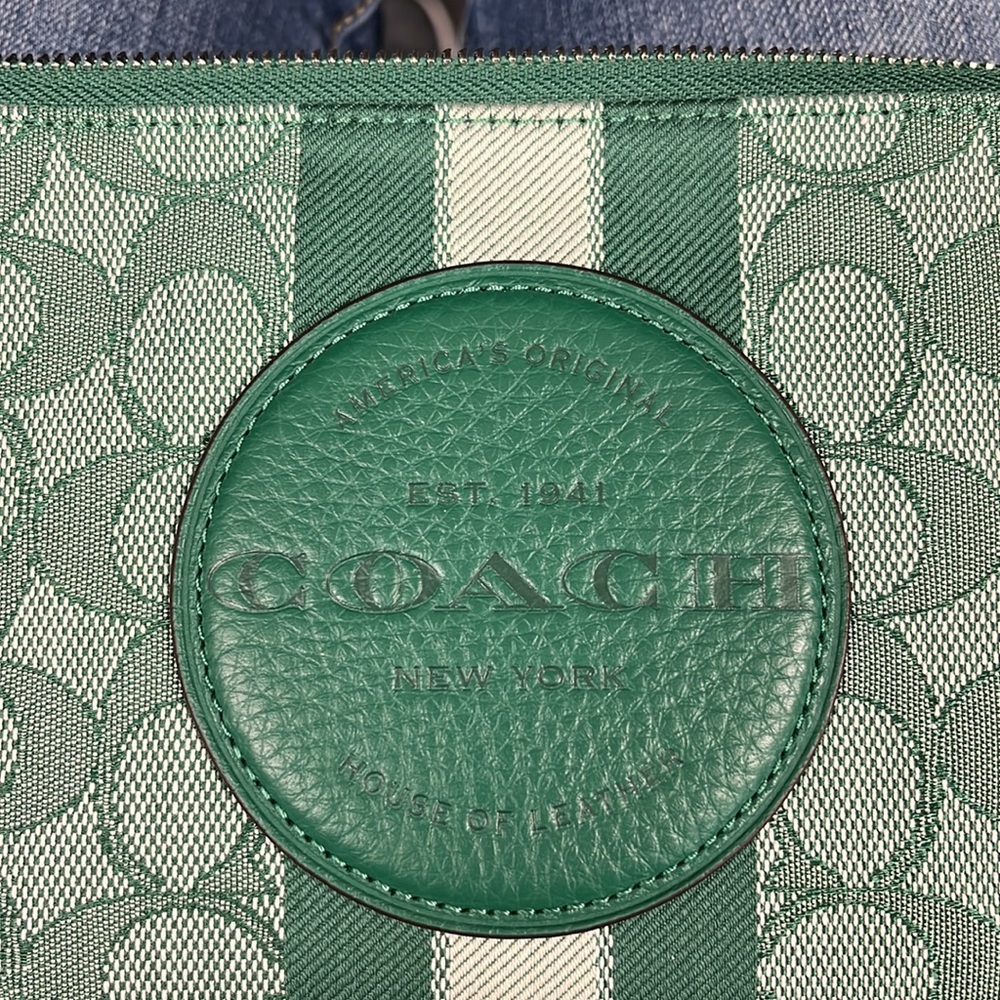 Coach jacquard wristlet - Picture 2 of 5